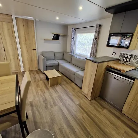 Spacieux Mobil-home 3 Ch Camping *