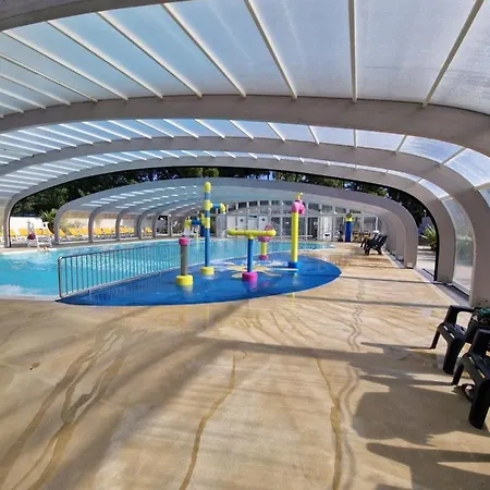 Spacieux Mobil-home 3 Ch Kamp alanı Saint-Jean-de-Monts