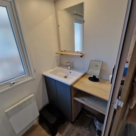 Spacieux Mobil-home 3 Ch Camping *