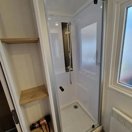 Spacieux Mobil-home 3 Ch Camping *