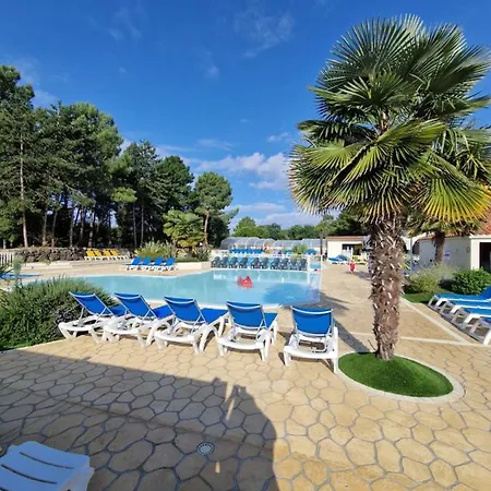 Spacieux Mobil-home 3 Ch Kamp alanı Saint-Jean-de-Monts