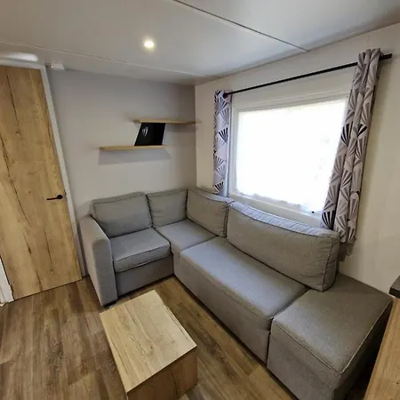 Spacieux Mobil-home 3 Ch Camping *